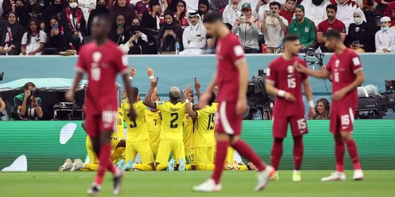 Nước Qatar và bài học "Tiền không mua được đẳng cấp" 4 Nước Qatar và bài học "Tiền không mua được đẳng cấp"