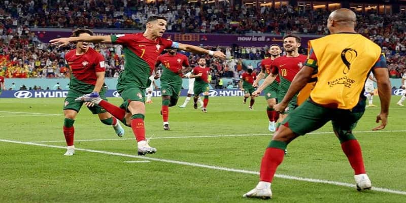 Siêu sao Ronaldo phá kỷ lục sau bàn Penalty tại WC 2022 8 Kết quả rượt đuổi trận Bồ Đào Nha vs Ghana sau penalty